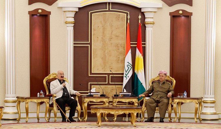 سەرۆک و هونەرمەندان