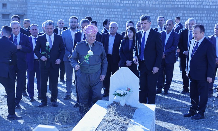 سەرۆك لە كەلها نزاركێ ٢.JPG