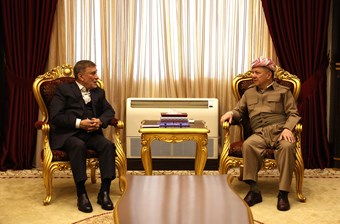 عزت شابەندەر 1.JPG