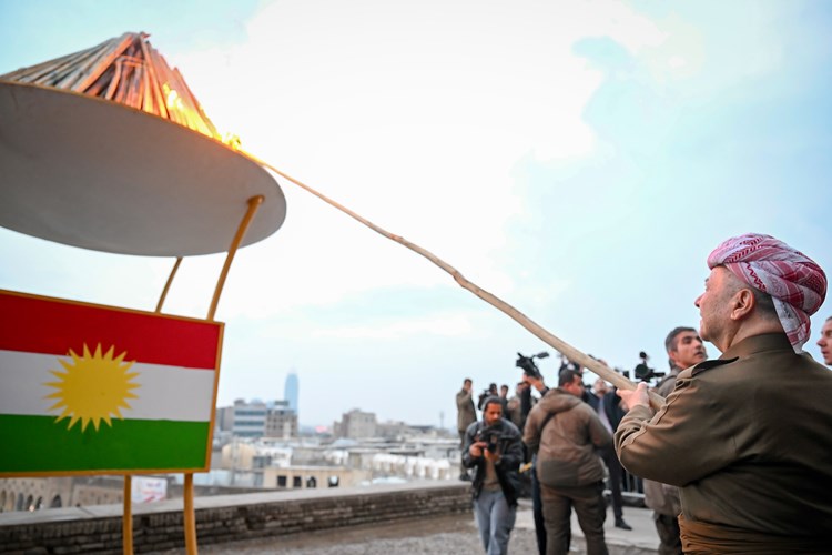 ڕێوڕەسمی کردنەوەی ئاگری نەورۆز 1.JPG